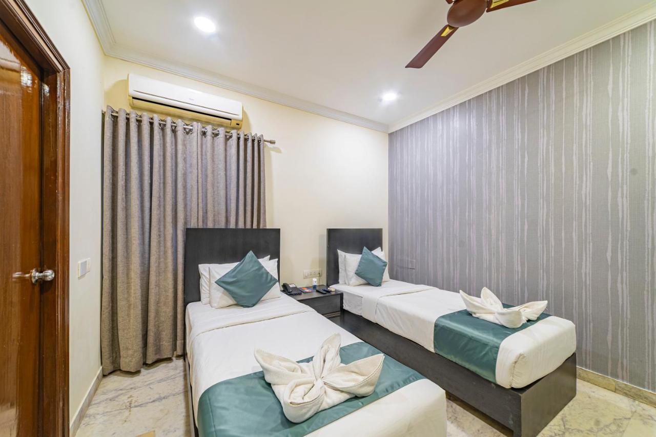 Hotel Athome , Whitefields, Kondapur Hajdarabad Zewnętrze zdjęcie