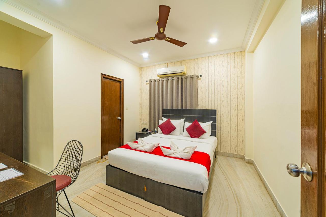 Hotel Athome , Whitefields, Kondapur Hajdarabad Zewnętrze zdjęcie