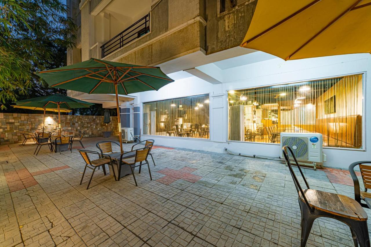 Hotel Athome , Whitefields, Kondapur Hajdarabad Zewnętrze zdjęcie