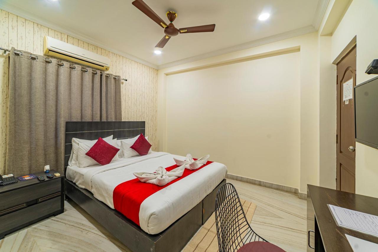 Hotel Athome , Whitefields, Kondapur Hajdarabad Zewnętrze zdjęcie