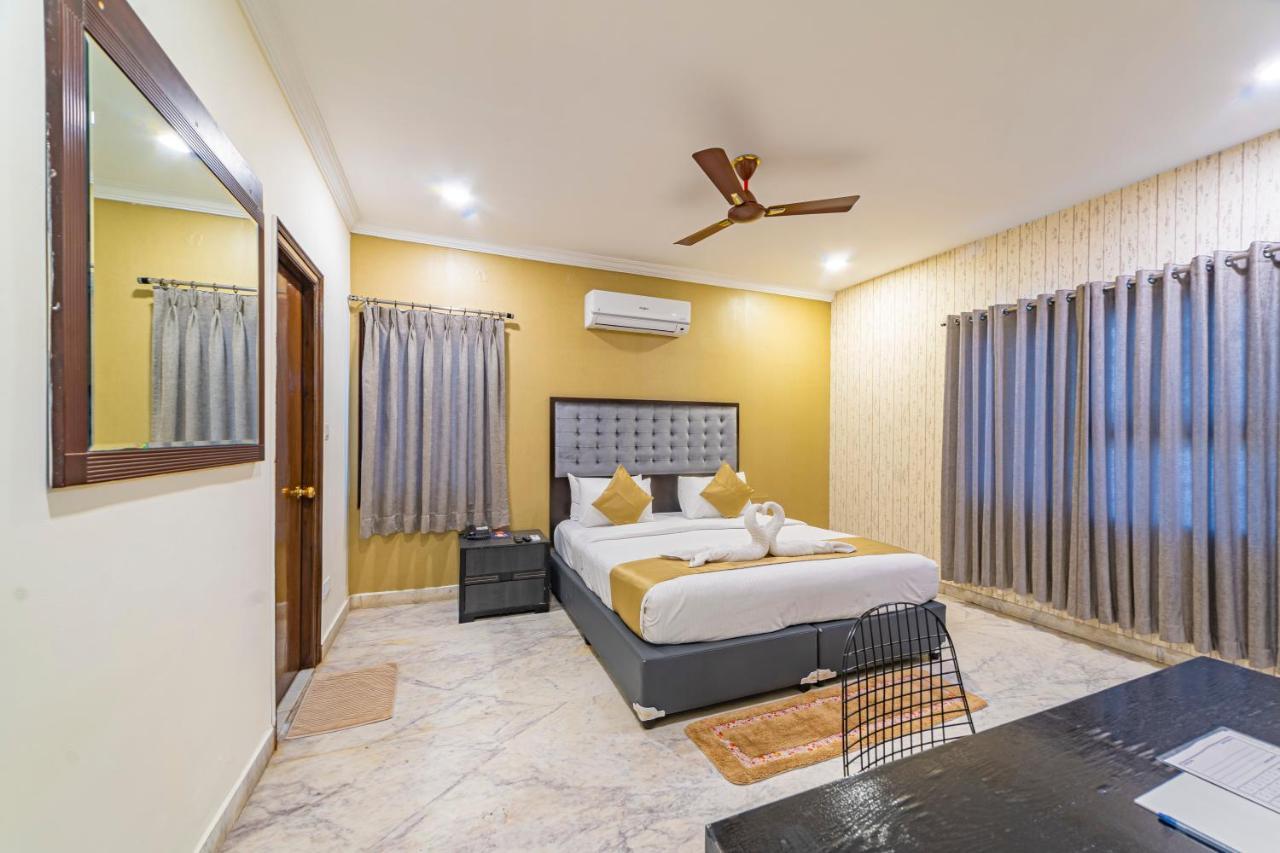 Hotel Athome , Whitefields, Kondapur Hajdarabad Zewnętrze zdjęcie