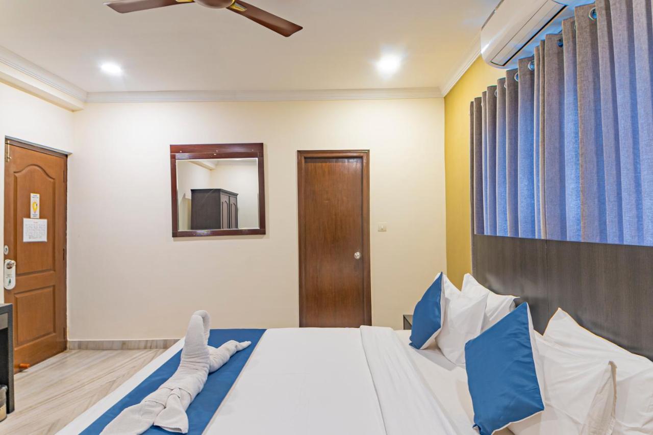 Hotel Athome , Whitefields, Kondapur Hajdarabad Zewnętrze zdjęcie
